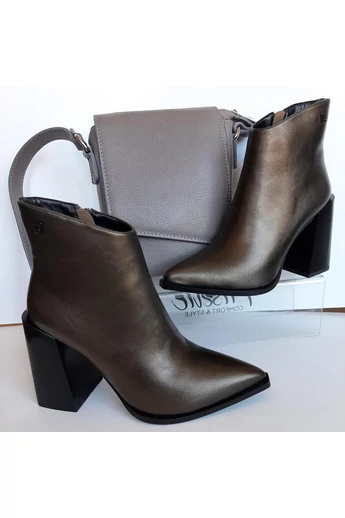 Bokacsizma Laura Biagiotti 7850